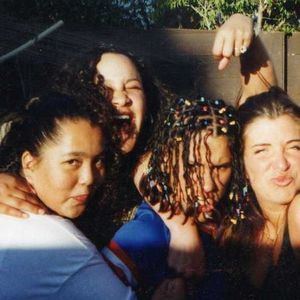 Meet your Posher, Ri ri